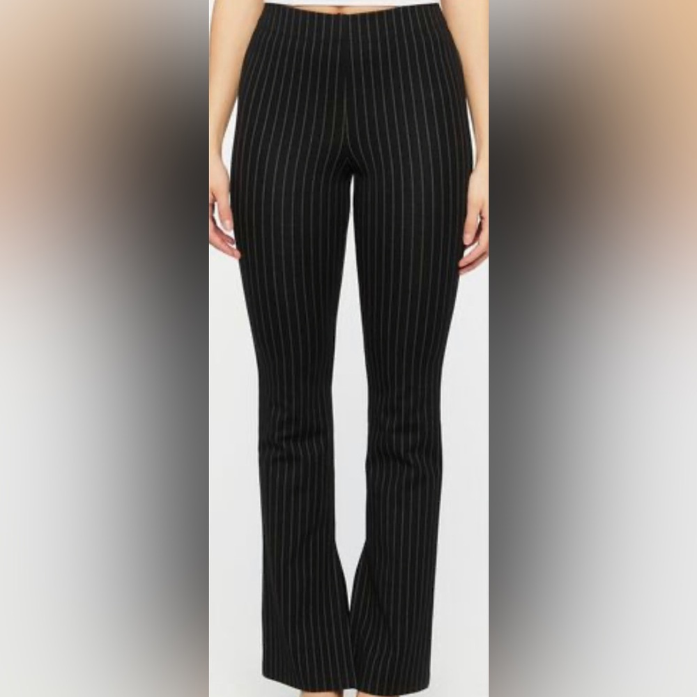 Forever21 Black Pinstripe Party Pants Size small